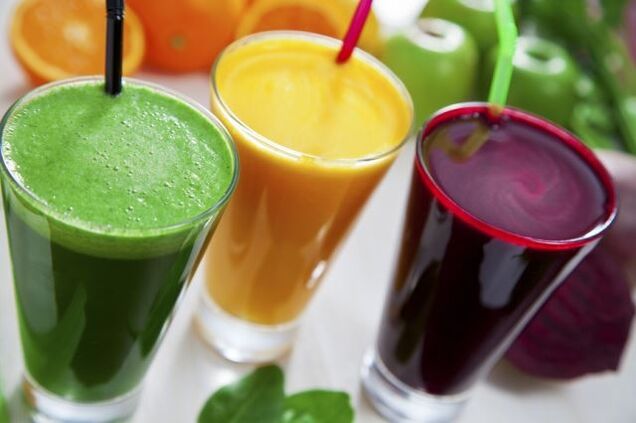 Freshly squeezed fruit and vegetable juices to improve blood circulation
